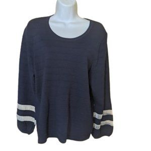 VINTAGE Black and White Sweater with Lanter Sleeve  LP (Large Petite)